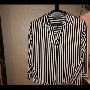 NWT Black and white Zara blouse
